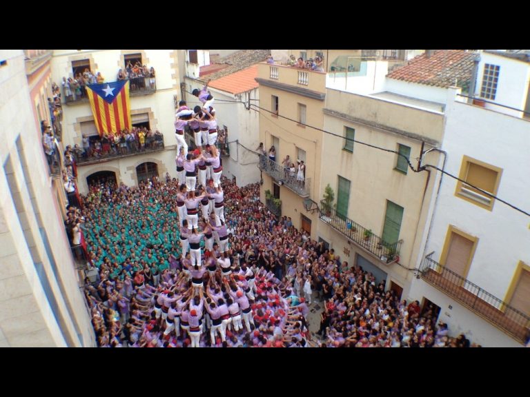 La Jove i el 5de9 amb folre