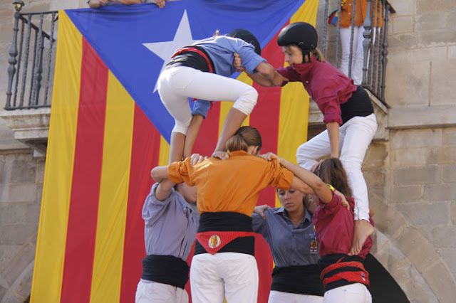 Castells de germanor: més que una imatge