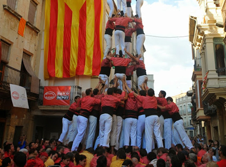 El 4de9 amb folre abans de Sant Joan