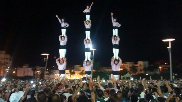 L’Àfrica i els castells es donen la mà