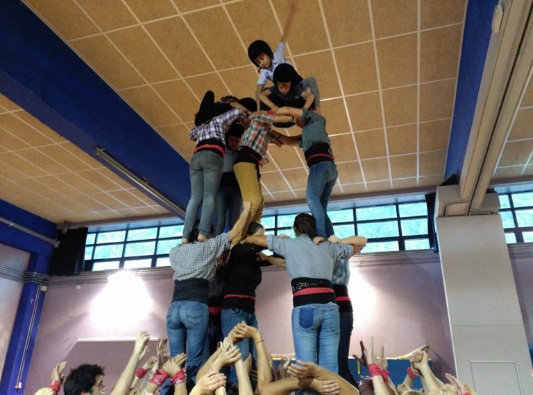 Castells d’aquí i de més enllà