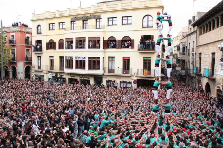 El final dels castells exclusius