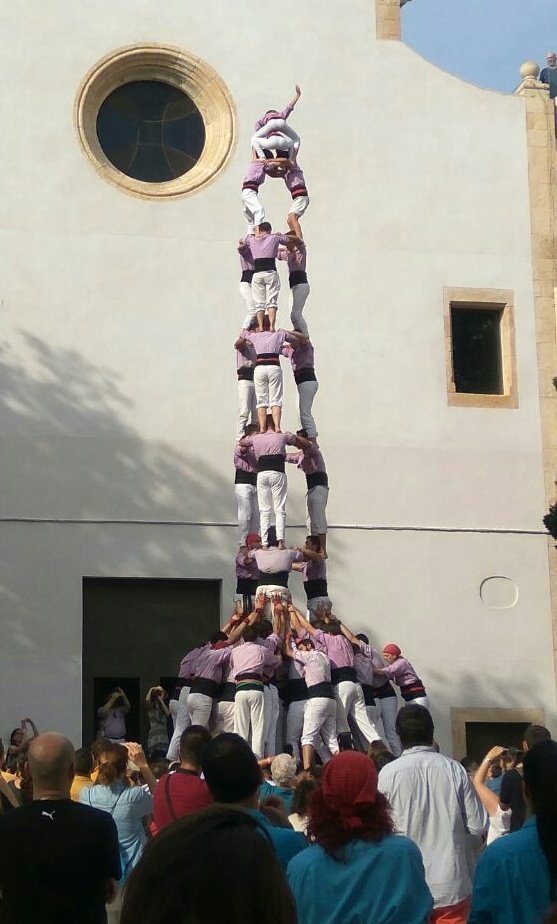 Pluja repartida de castells de 9