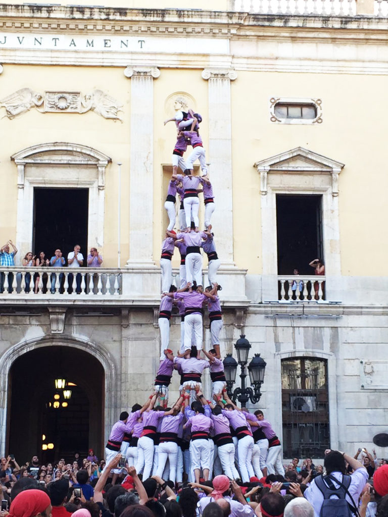 Puja la temperatura per Sant Joan arreu de les places