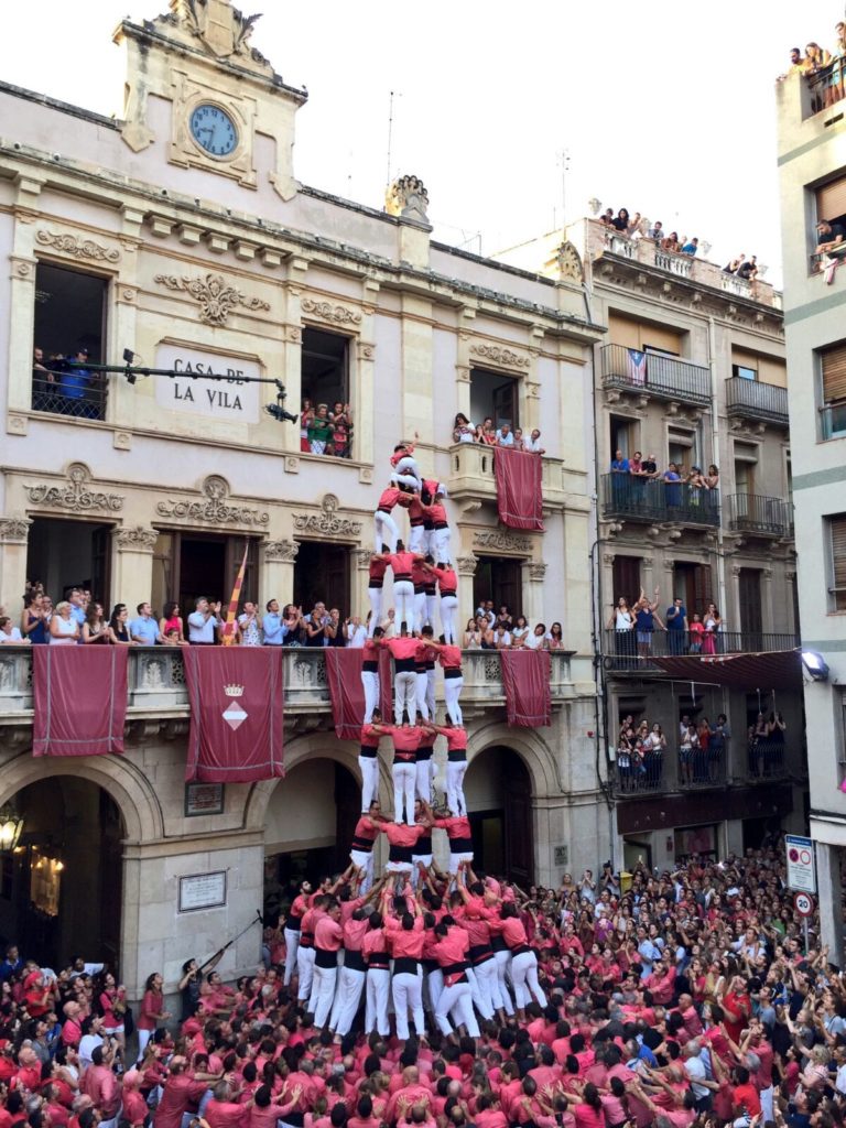 La Vella genera dubtes i la Joves convenç
