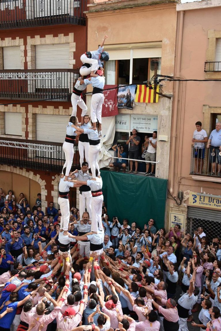 Els Nois ressusciten el tres per sota