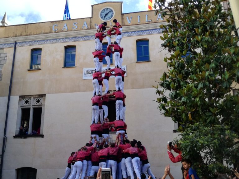 La Vella mostra autoritat amb el 5de9 amb folre