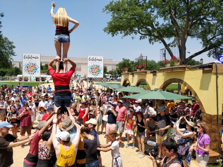 Dies de ‘Human Towers’ a Washington