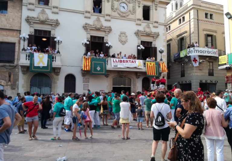 El gris domina a la diada del 29