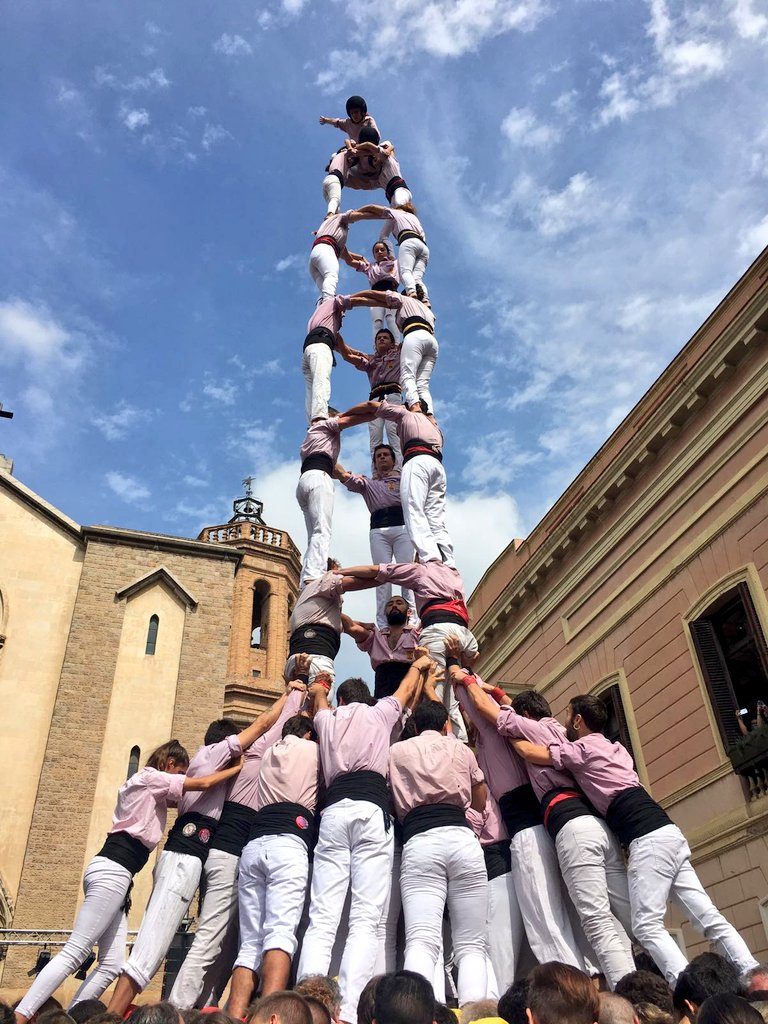 Tres castells de 9 i pont