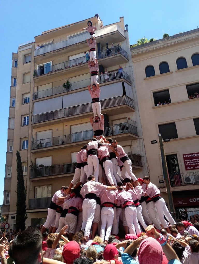 Les manilles volen protagonitzar la Festa Major de Terrassa