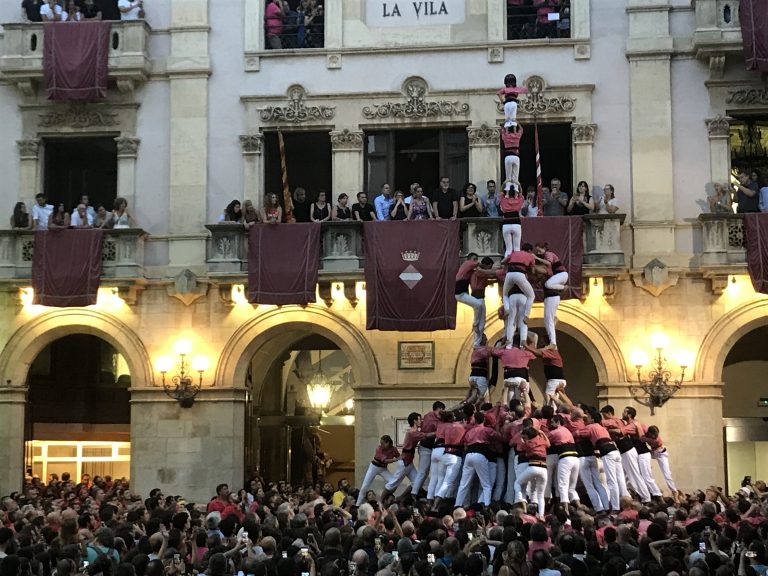 La Vella imposa la seva llei