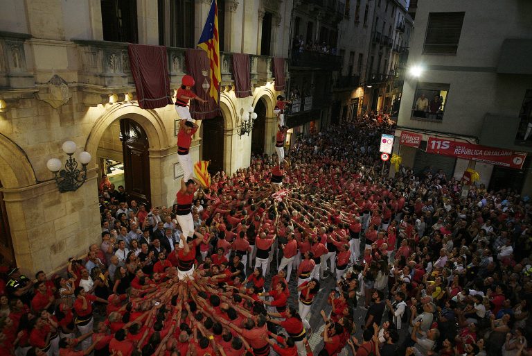 Castells i reivindicació per la Diada