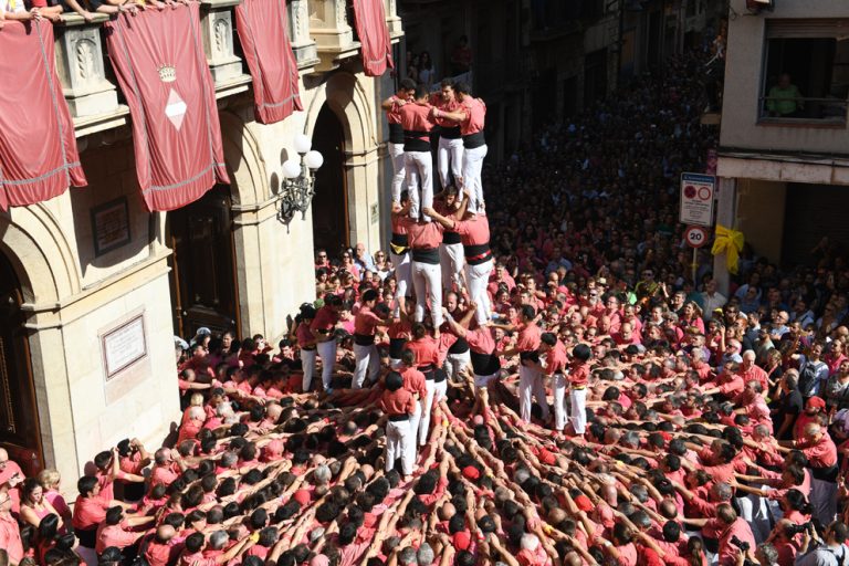 4de9sf vs. 2de8sf