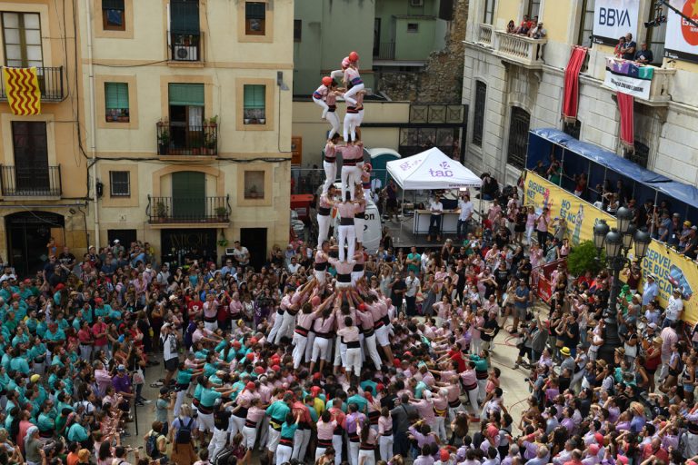 Desmuntar és frustrant, però pitjor és caure