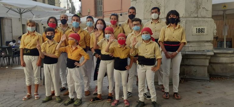 Les Neus gaudeixen d’una acció simbòlica