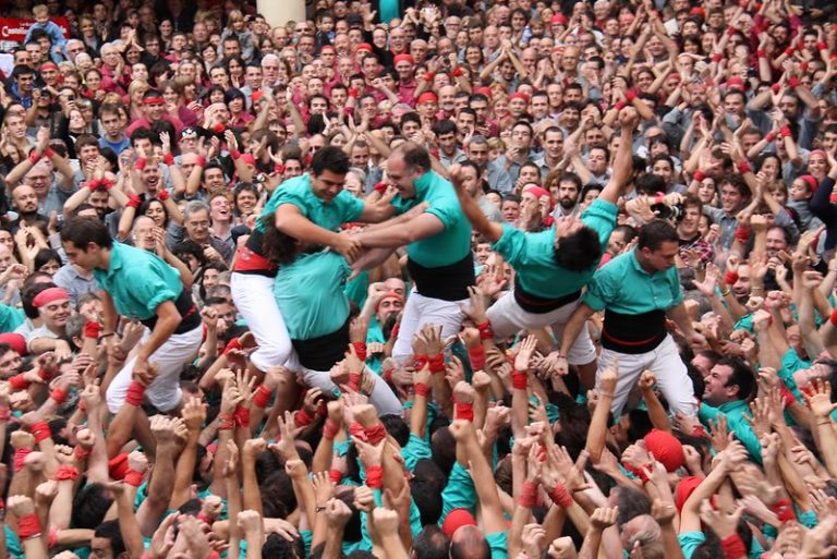 40de9: 2010: la bèstia domada i els castells més universals
