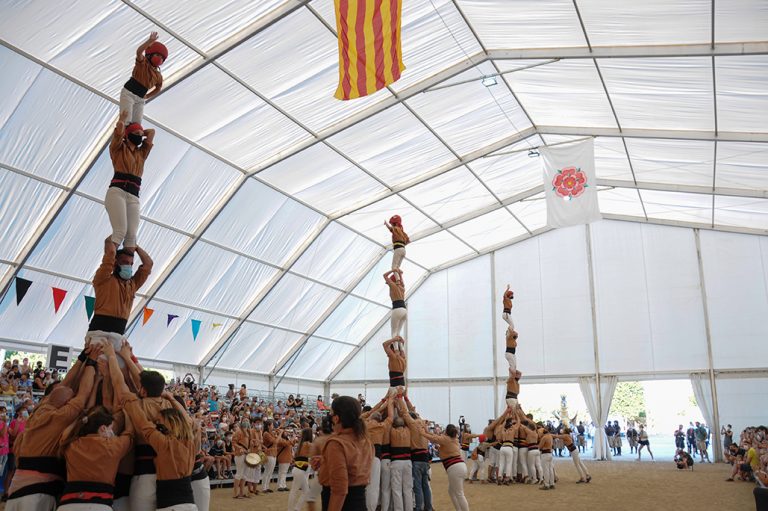 Els Xiquets de Reus s’emocionen amb sis pilars de quatre