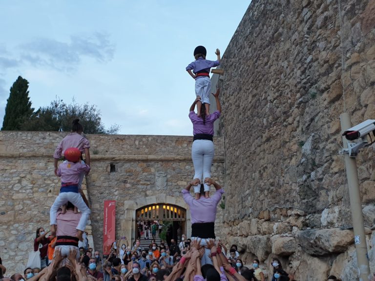 Santa Tecla arrenca amb els primers tastets castellers