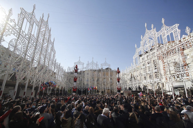 Pilars a Mollet, Terrassa i Valls