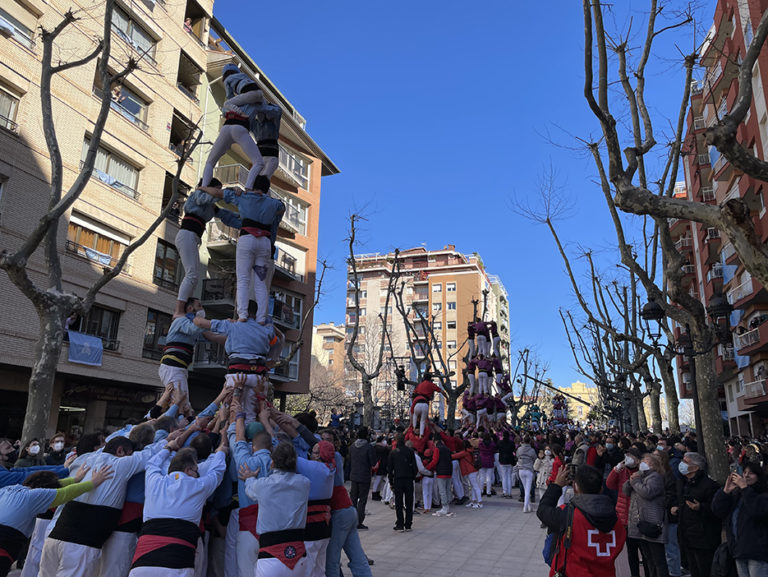 Balanç provisional: Menys de la meitat de castells de vuit que el 2019
