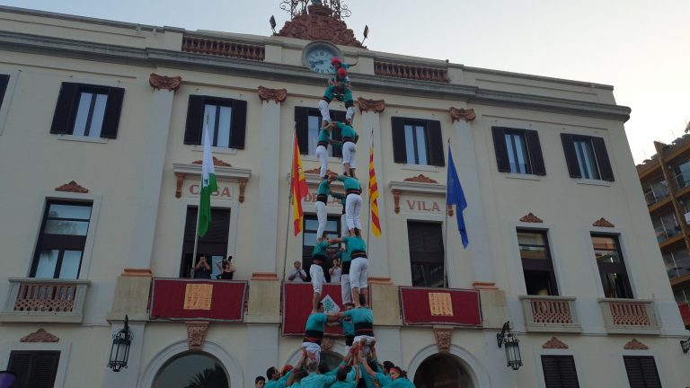 Dissabte 16 21.00. Els Castellers de Vilafranca descarreguen el 3de9f a Lloret