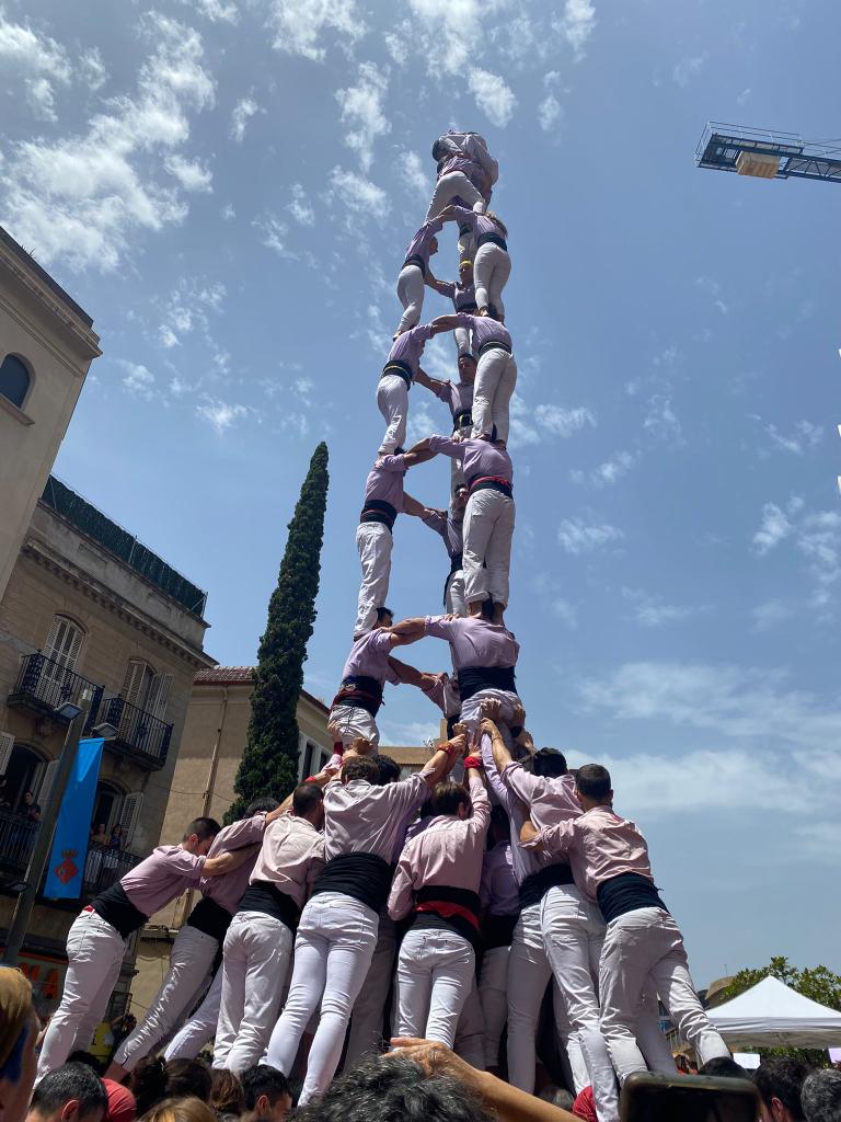 Diumenge 3, 15h. Els Minyons estrenen el 3de9f.