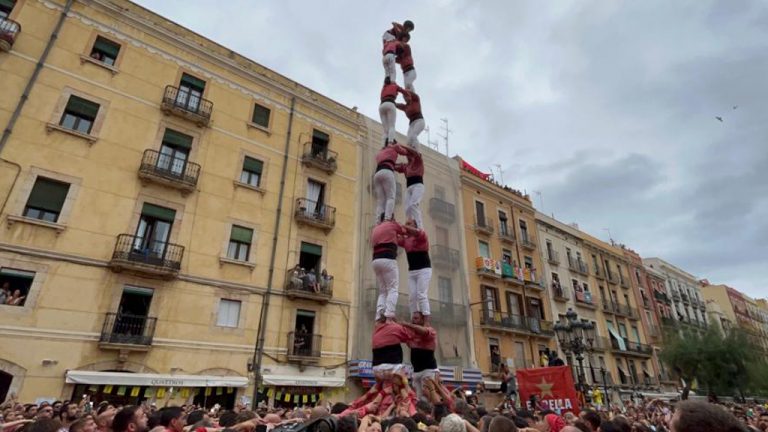La Vella i la bèstia fan ballar el Baròmetre