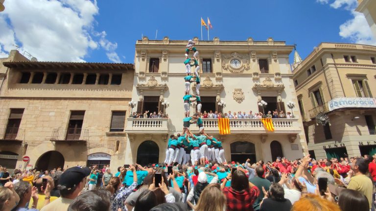 Els folres verds floreixen en un cap de setmana farcit de diades