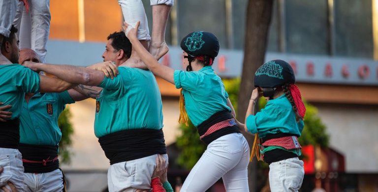 Sant Pere i Sant Pau apropa més la gent jove