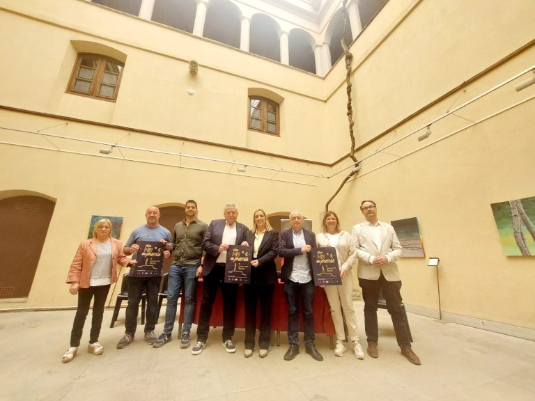Triple reconeixement d’àmbit casteller a la 40a Nit de Premis vallenca