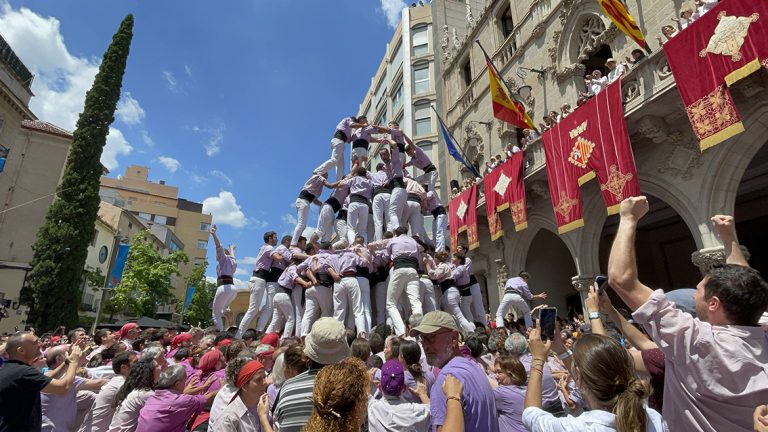 Els Minyons, els que més descarreguen els grans castells