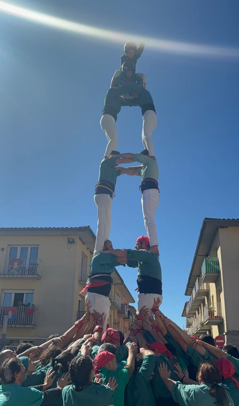 Dia de la Mona amb triple novetat de 6