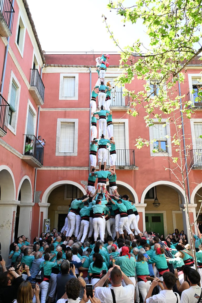 Els Castellers de Vilafranca signen el primer castell de 9 de l’any