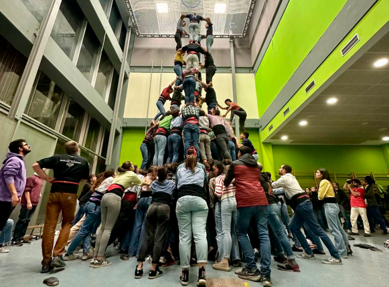 Opinió: El món casteller actual necessita les colles universitàries