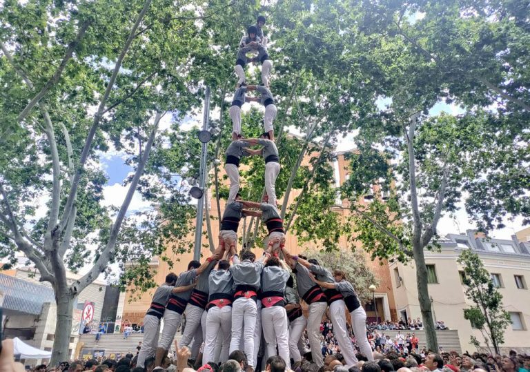 Sants respon amb la torre