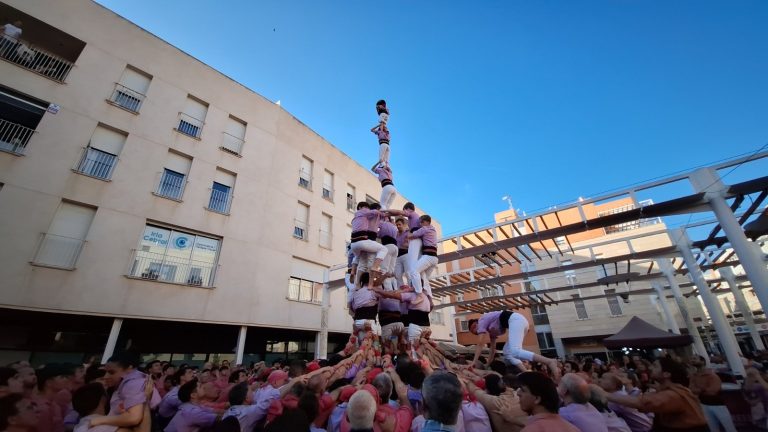 Els Verds i la Vella no afluixen, i la Jove i la Joves avancen
