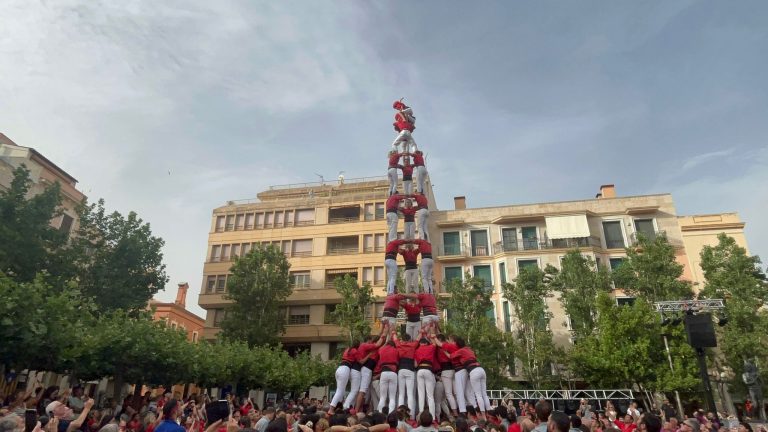 La Joves i els Minyons obren pas i Verds, Vella i Jove mantenen el ritme