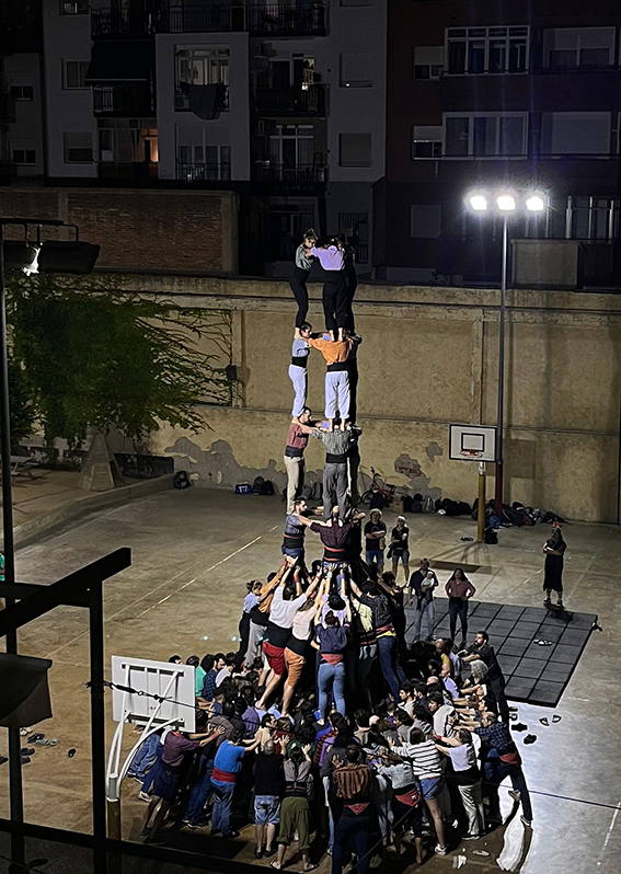 Igualada i Sants s’esforcen per pujar un graó