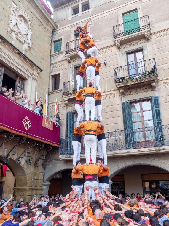 Els Sagals acceleren i mantenen el repte de completar la clàssica de 8