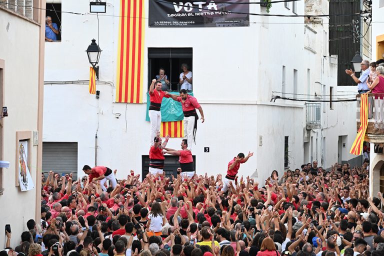 La Joves surt victoriosa davant d’uns Verds i una Vella que també ho descarreguen tot