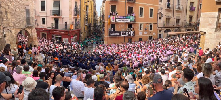 Sant Magí regala la millor actuació de l’any de les quatre colles de Tarragona