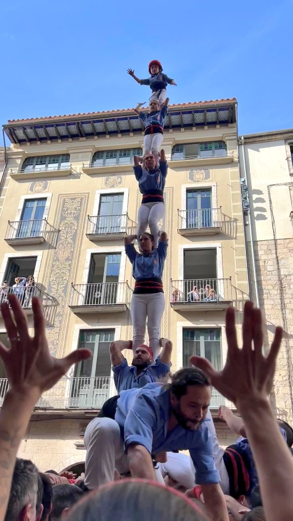 Onze estrenes de nou colles