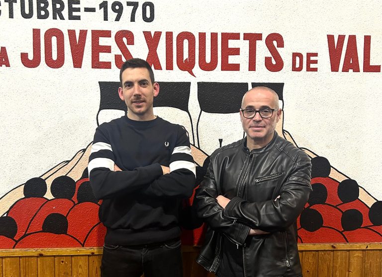 Inglès i París ja lideren la Colla Joves
