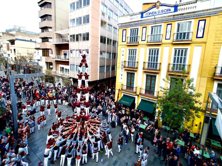 Una trentena de colles ja han revalidat sostres del curs passat