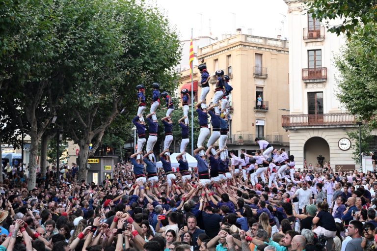 Cartes ambicioses de les tres colles de Les Santes