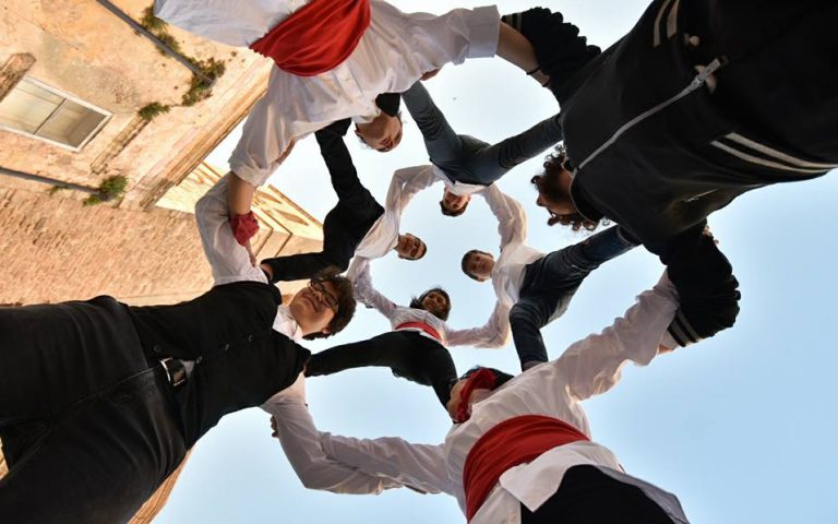 Castells i pilars caminant fora del Principat de Catalunya