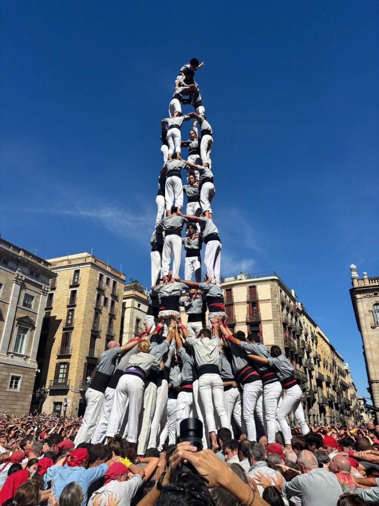 Sants destaca en una Mercè d’èxits compartits