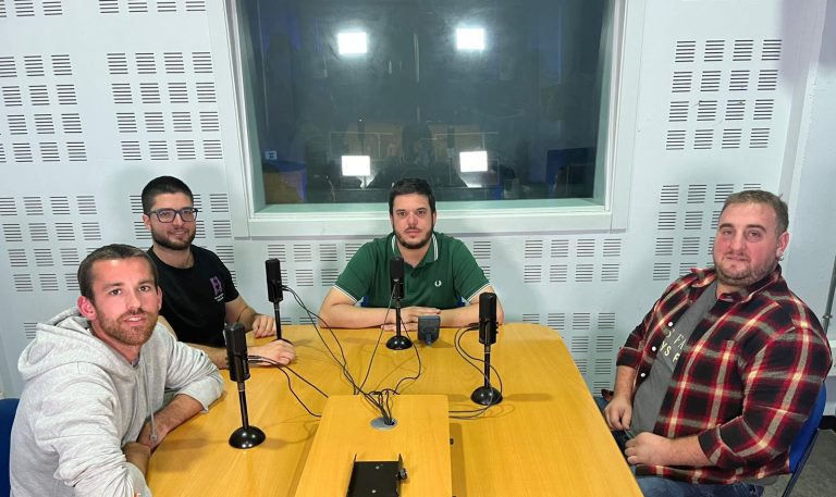 El Pom de Baix: Minyons, Capgrossos i Moixiganguers