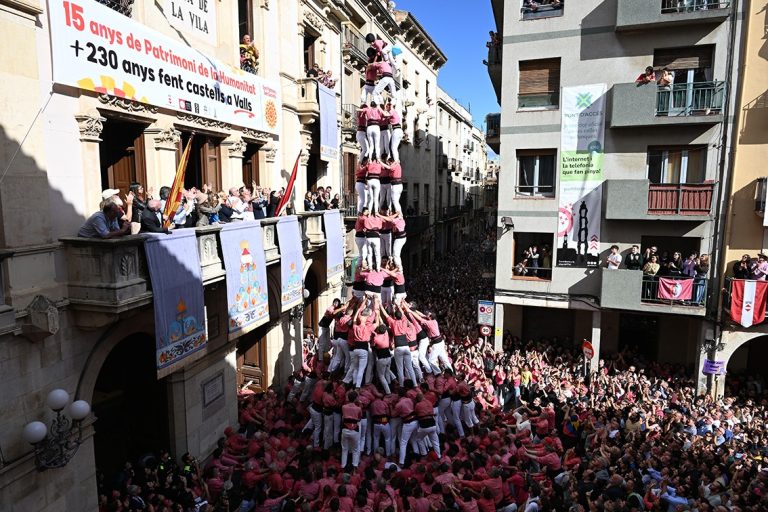Opinió: El gran castell de 10; el somni de treure manilles